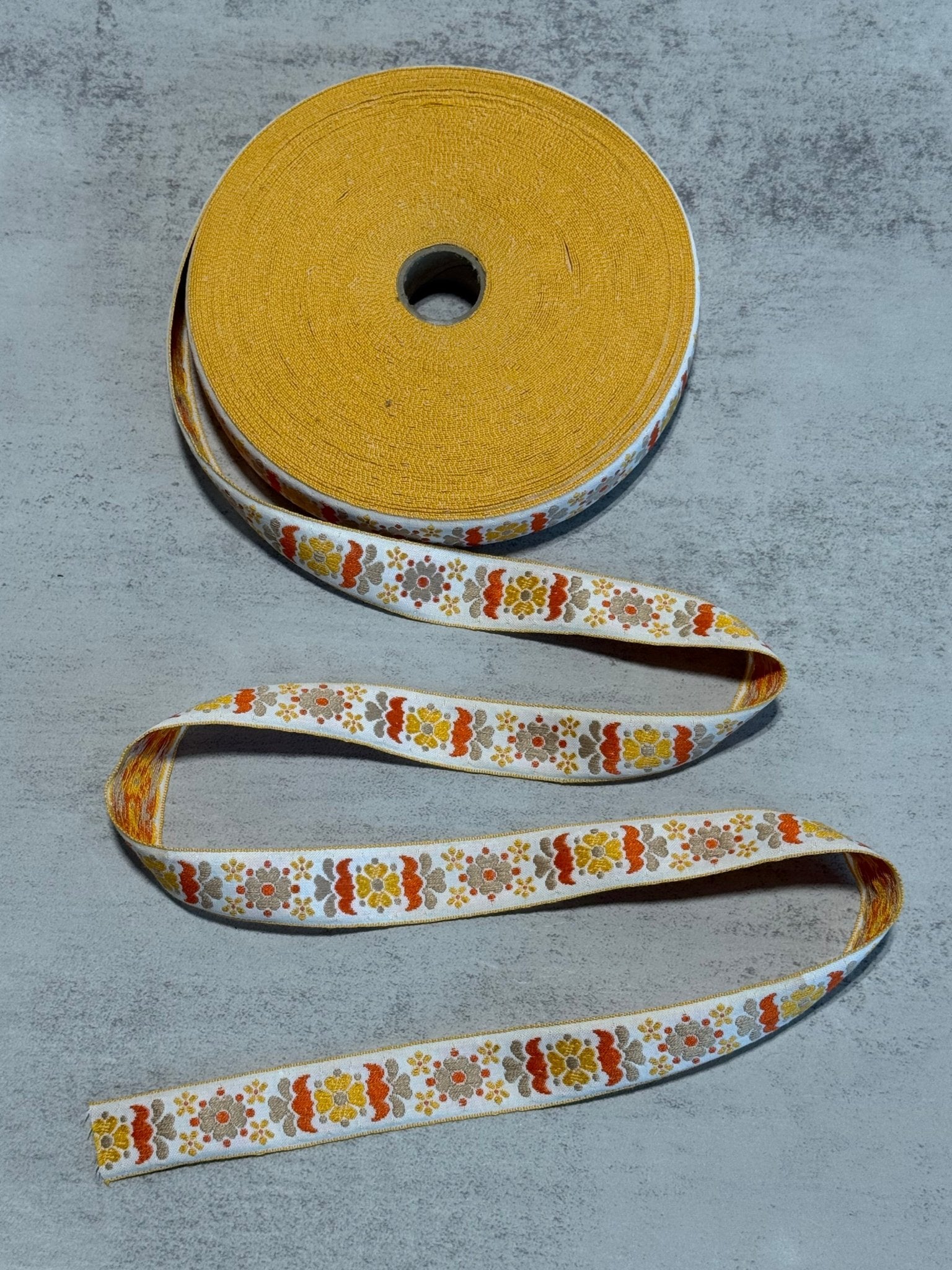 Metallic Crescent Florals, 0.875” Vintage Jacquard Woven Trim. Trim - 169 - Boho Fabrics - Trims