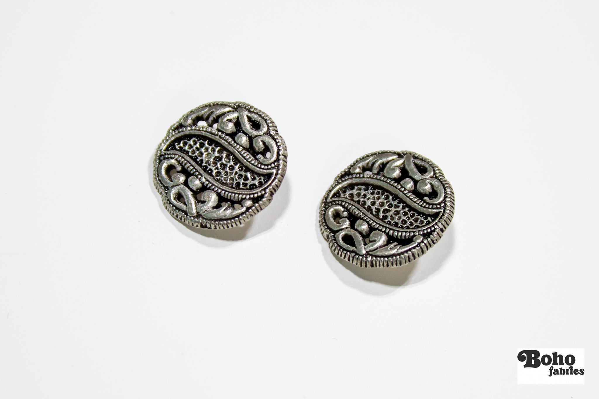 Nordic Pewter Metal Shank Buttons. 24L (15mm / 5/8"), 32L (20mm / 13/16") - Boho Fabrics - Buttons & Snaps