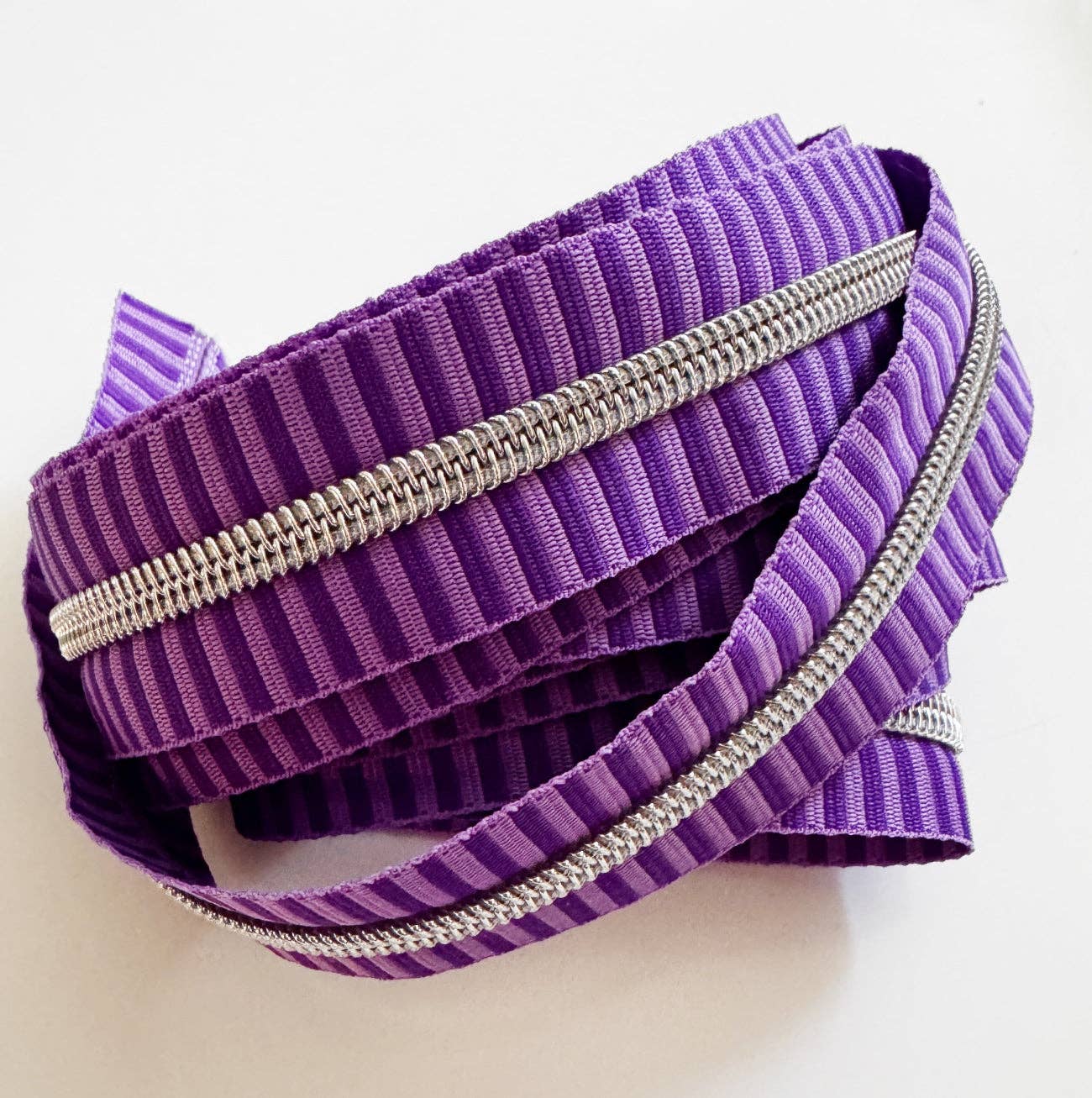 Purple Striped Jacquard Zipper Tape 5 Silver Teeth 3 Yards - Boho Fabrics - Zippers
