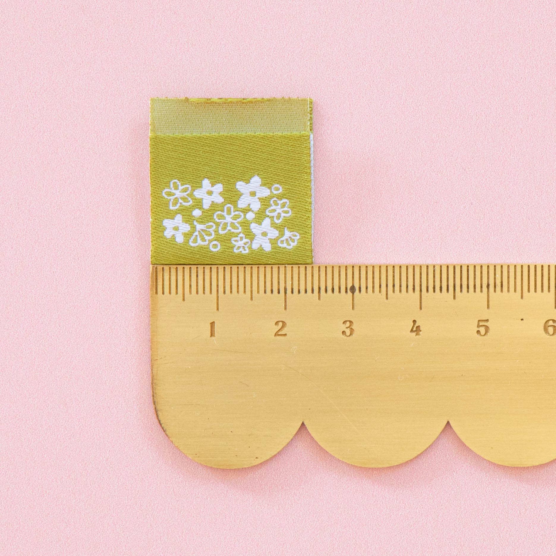 Pyrex-Inspired Multipack Woven Sewing Labels - Boho Fabrics -