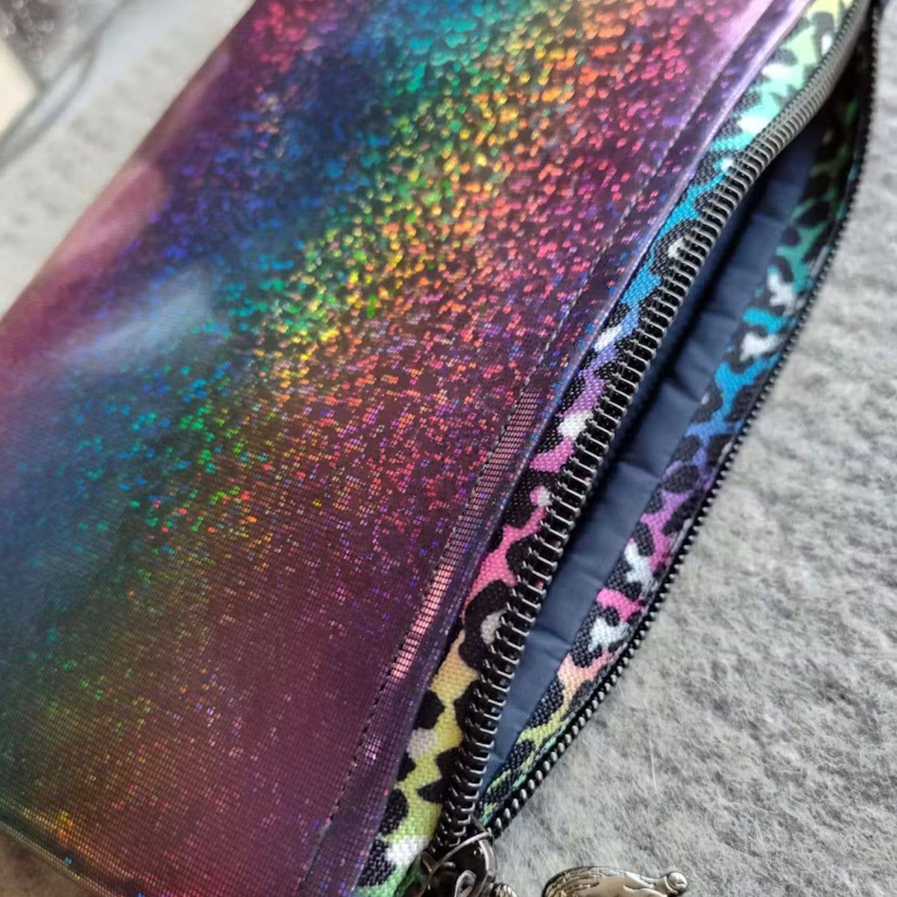 Rainbow Leopard Print Continuous Zipper Tape 3 Yards - Boho Fabrics - Zippers