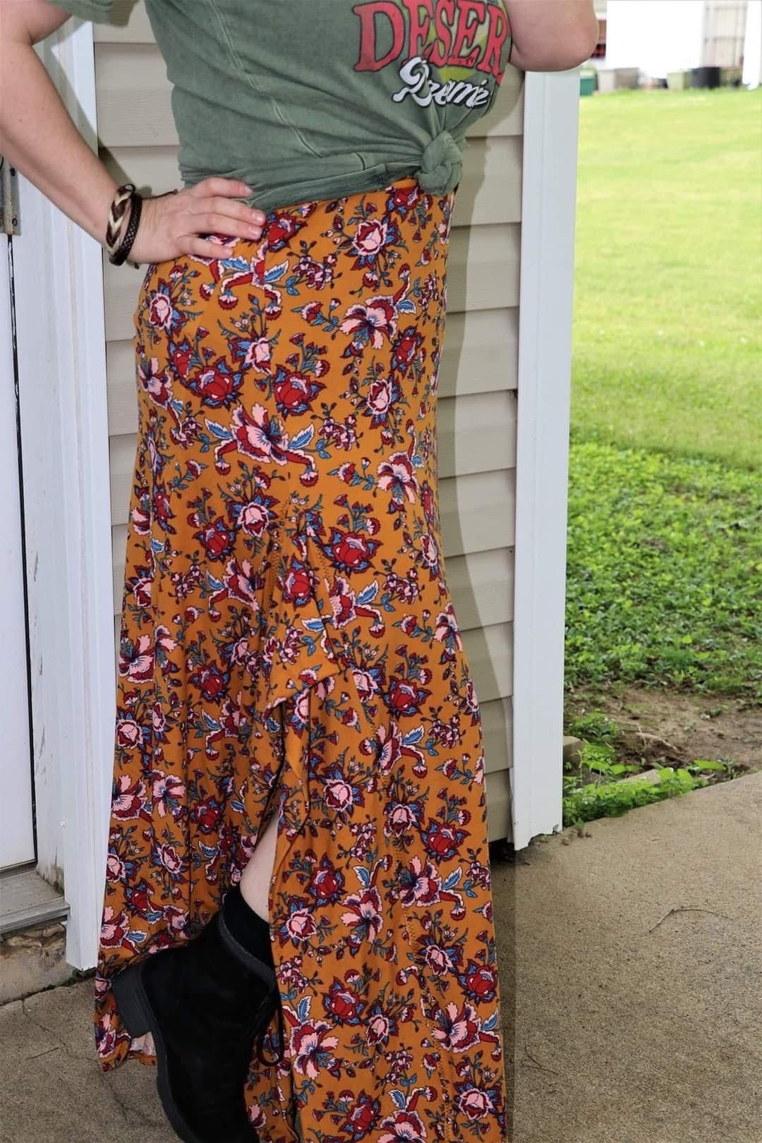 Rococo Florals on Gold, DBP. BPP-309 - Boho Fabrics