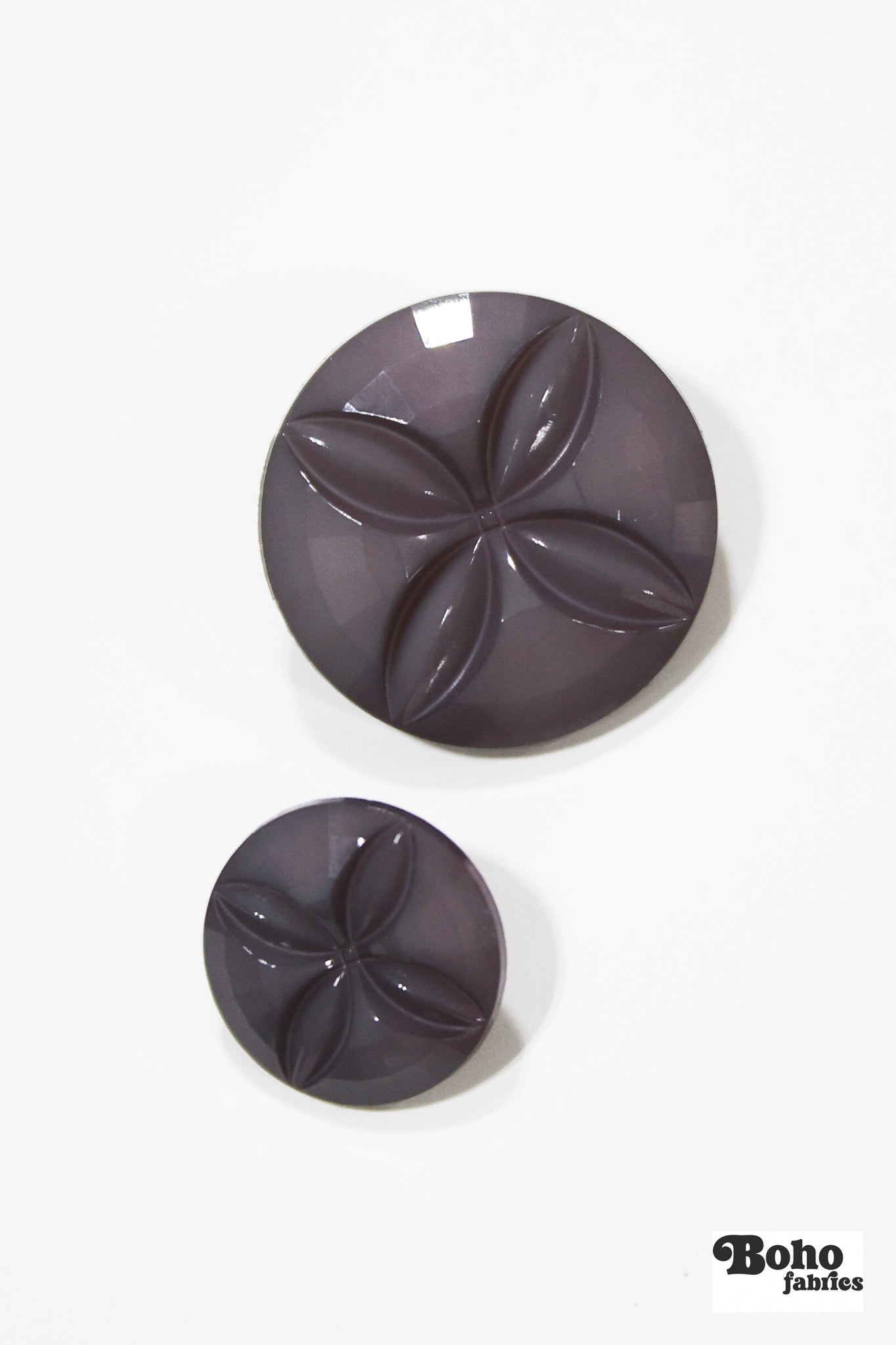 Sand Dollar Gray Violet Plastic Shank Buttons. 24L (15mm / 5/8"), 36L (23mm / 7/8") - Boho Fabrics - Buttons & Snaps