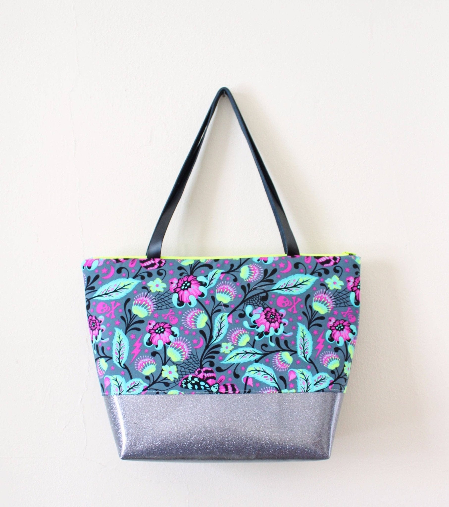 Santorini Tote Printed Sewing Pattern - Boho Fabrics - Sewing Patterns