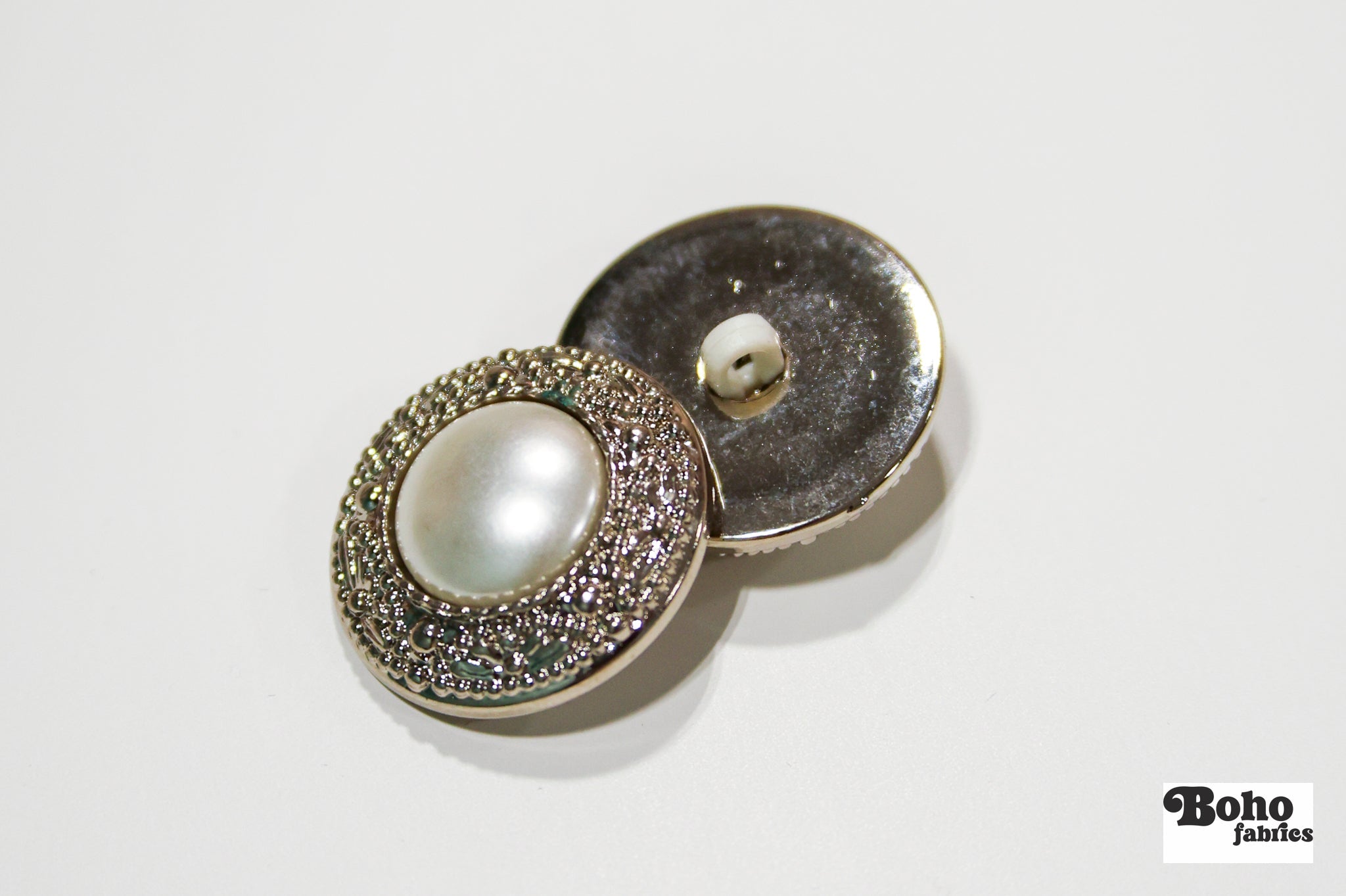 Silver Filigree Pearl Dome Plastic Shank Buttons. 24L (15mm / 5/8"), 40L (25mm / 1") - Boho Fabrics - Buttons & Snaps