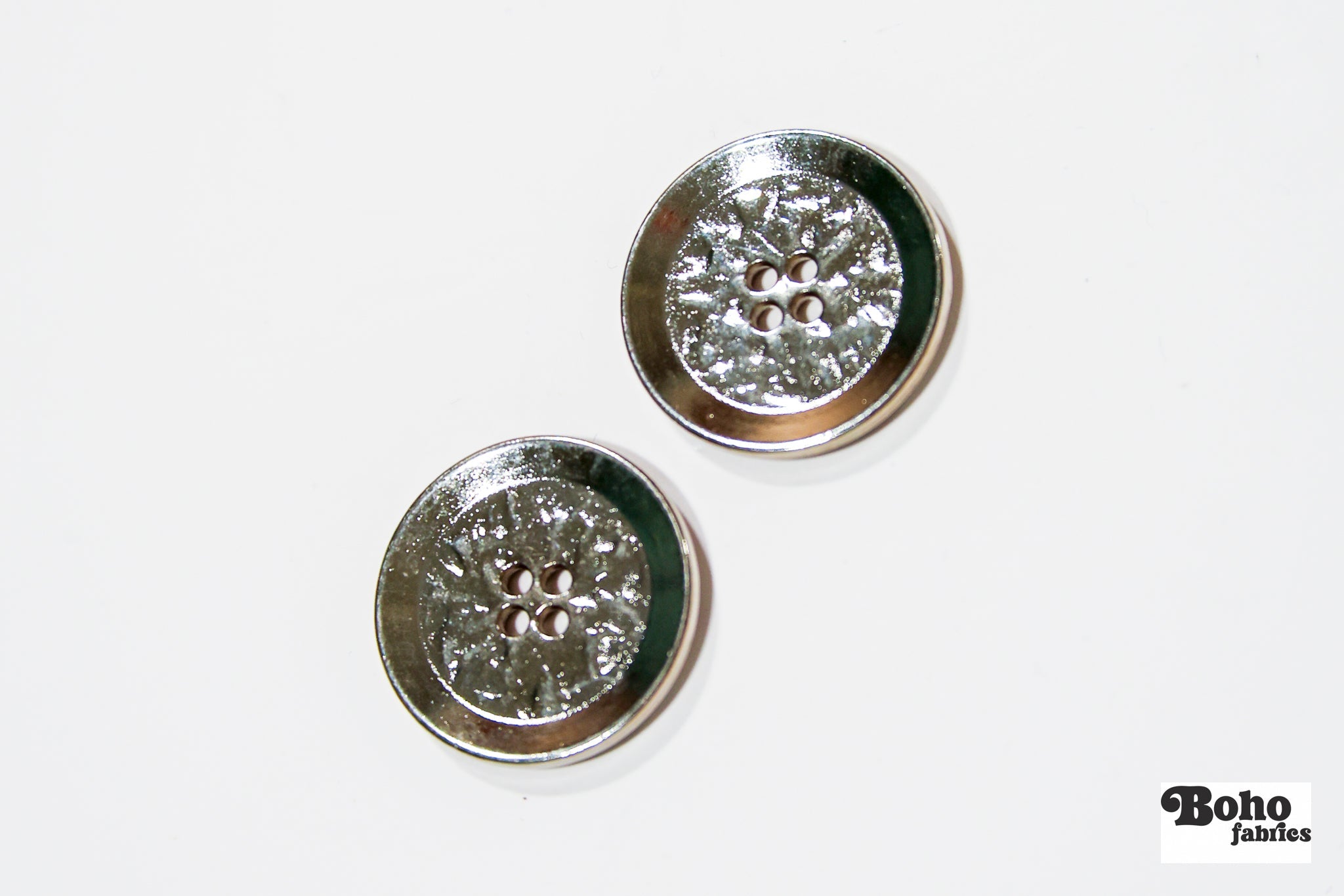 Silver Hammered 4-Hole Metal Buttons. 20L (12.5mm / 1/2"), 28L (18mm / 11/16"), 36L (23mm / 7/8") - Boho Fabrics - Buttons & Snaps