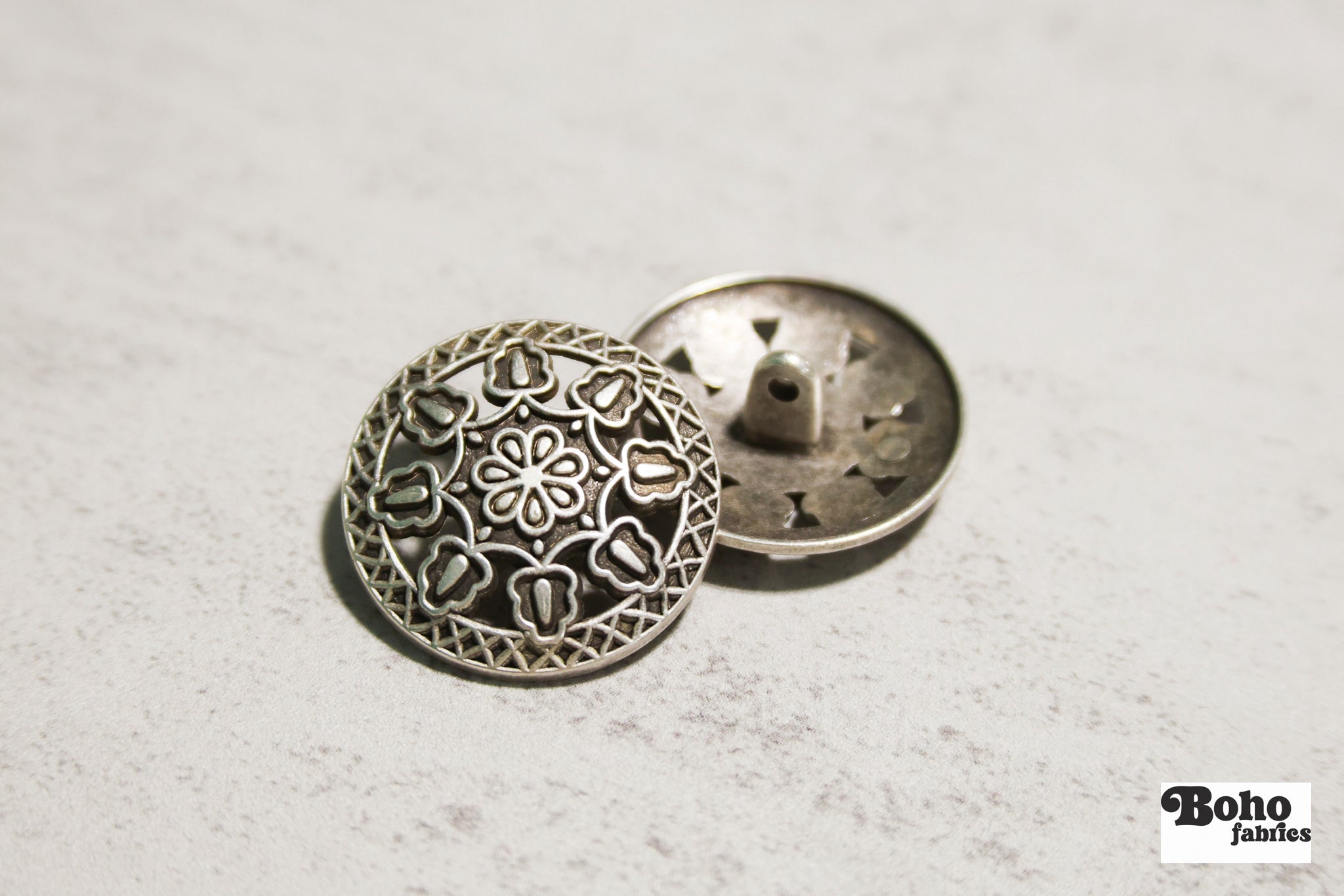 Silver Metal Filigree Shank Buttons. 24L (15mm / 5/8"), 30L (19mm, 3/4"), 36L (23mm, 7/8"), 44L (28mm, 1 1/8") - Boho Fabrics - Buttons & Snaps