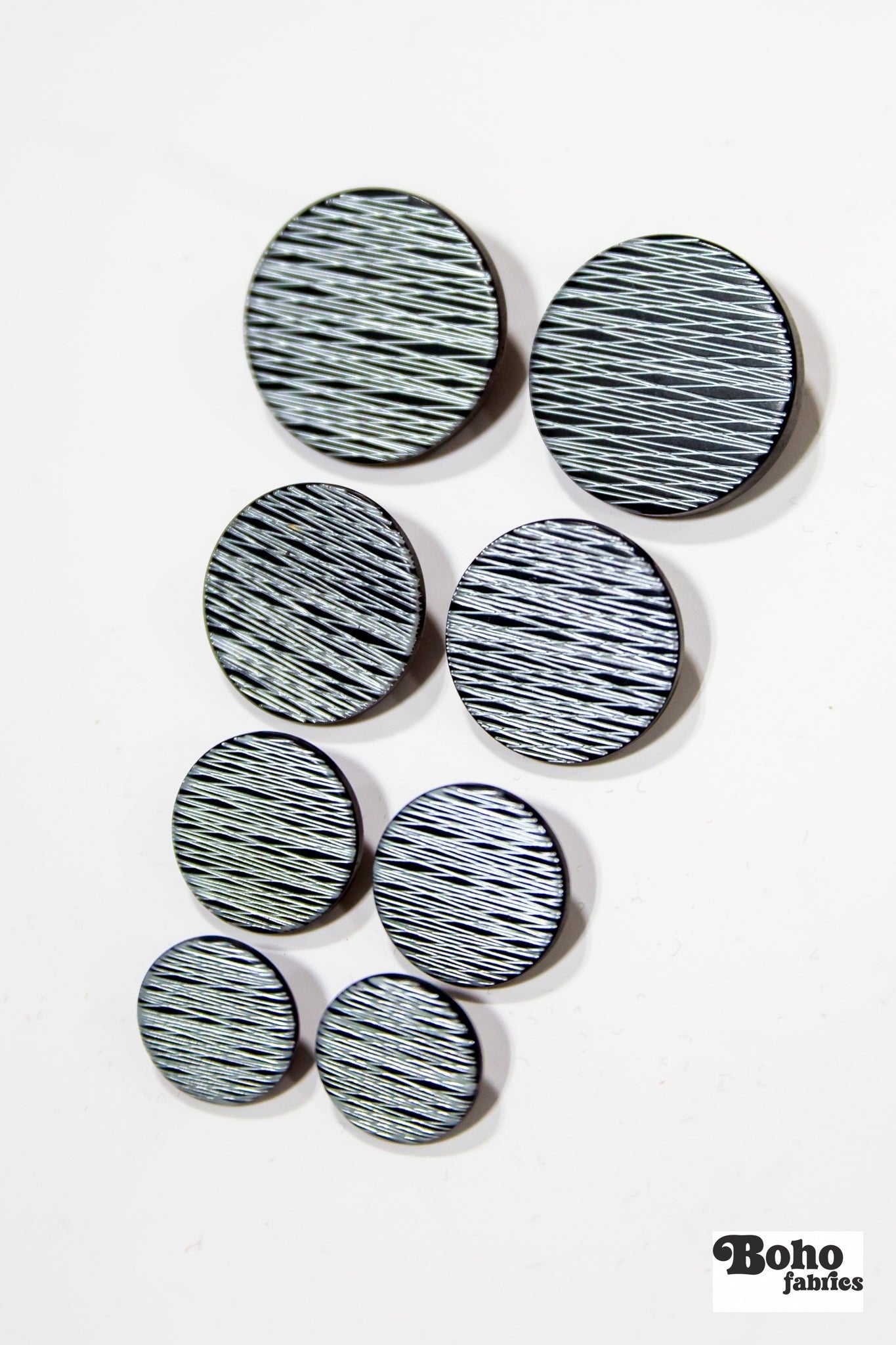 Silver & Navy Plastic Shank Buttons. 24L (15mm / 5/8"), 28L (18mm / 11/16"), 34L (21mm 7/8"), 40L (25mm / 1") - Boho Fabrics - Buttons & Snaps