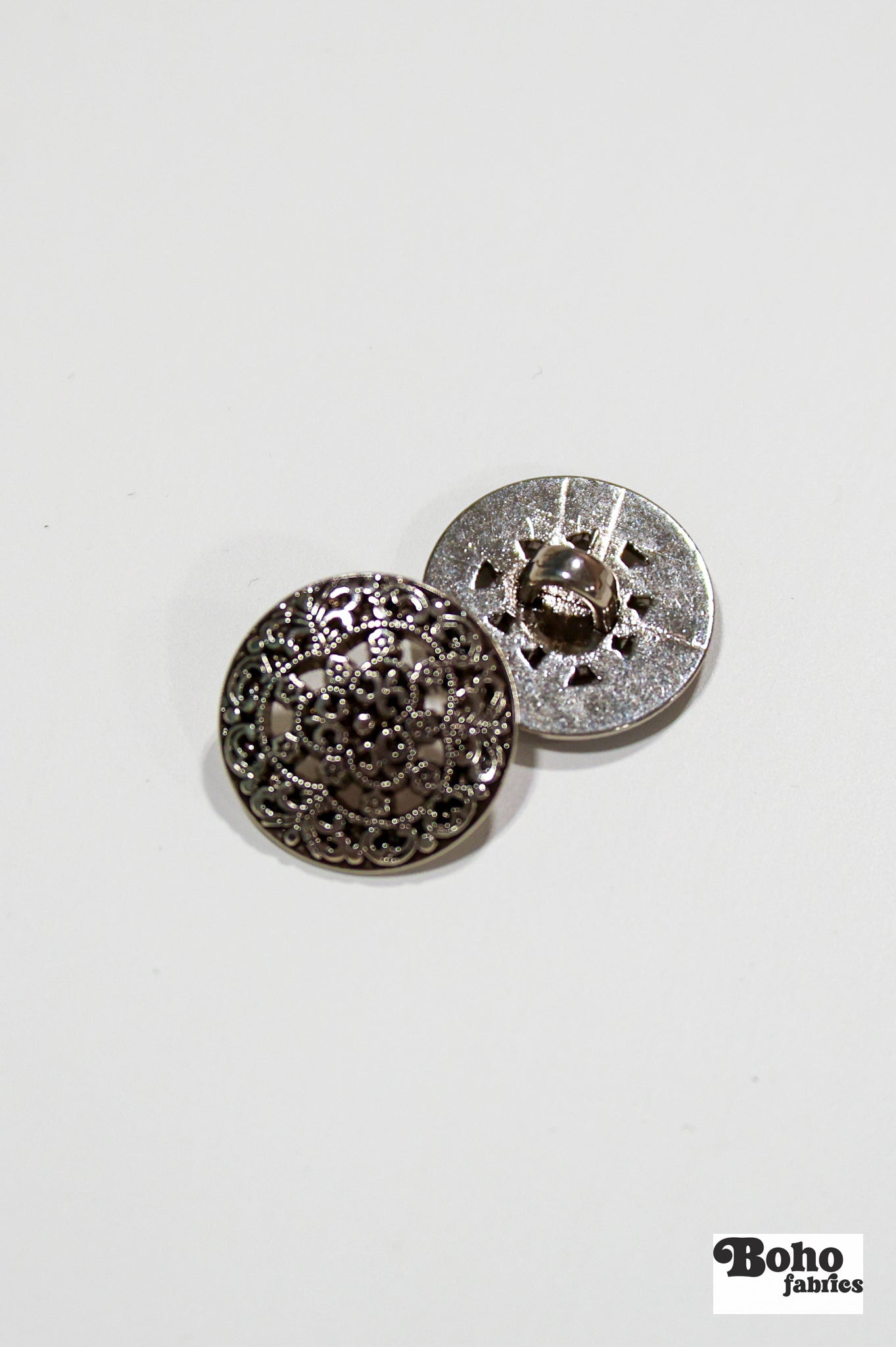 Silversmith Plastic Shank Buttons. 28L (18mm / 11/16"), 34L (21mm / 7/8") - Boho Fabrics - Buttons & Snaps