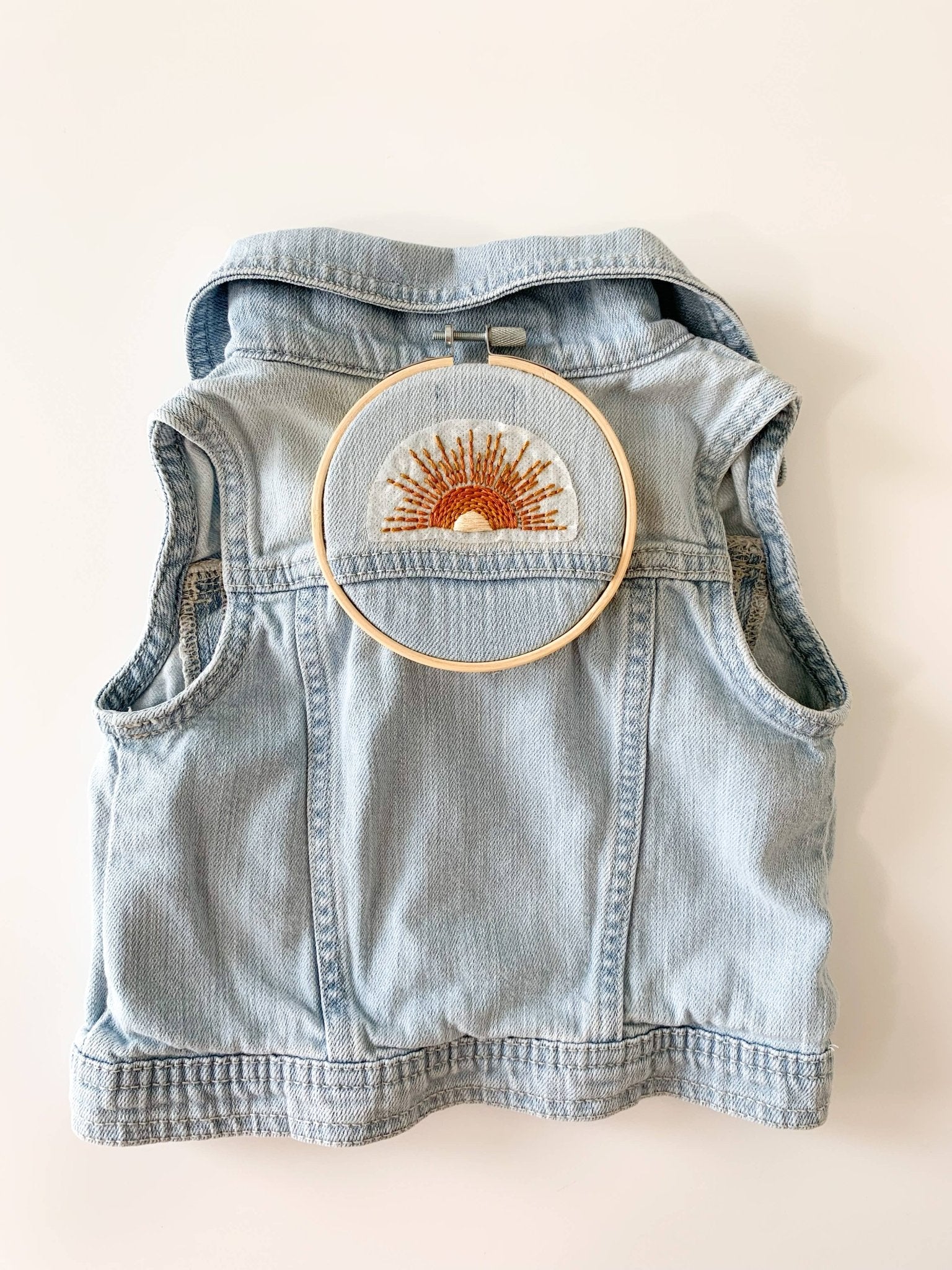 Stick & Stitch Embroidery designs, embroidery patterns - Boho Fabrics - 