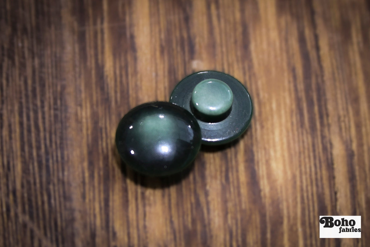 Vintage Dark Green Dome Shank Buttons. 18L (11.5mm / 7/16"). Set of 6 - Boho Fabrics - Buttons & Snaps