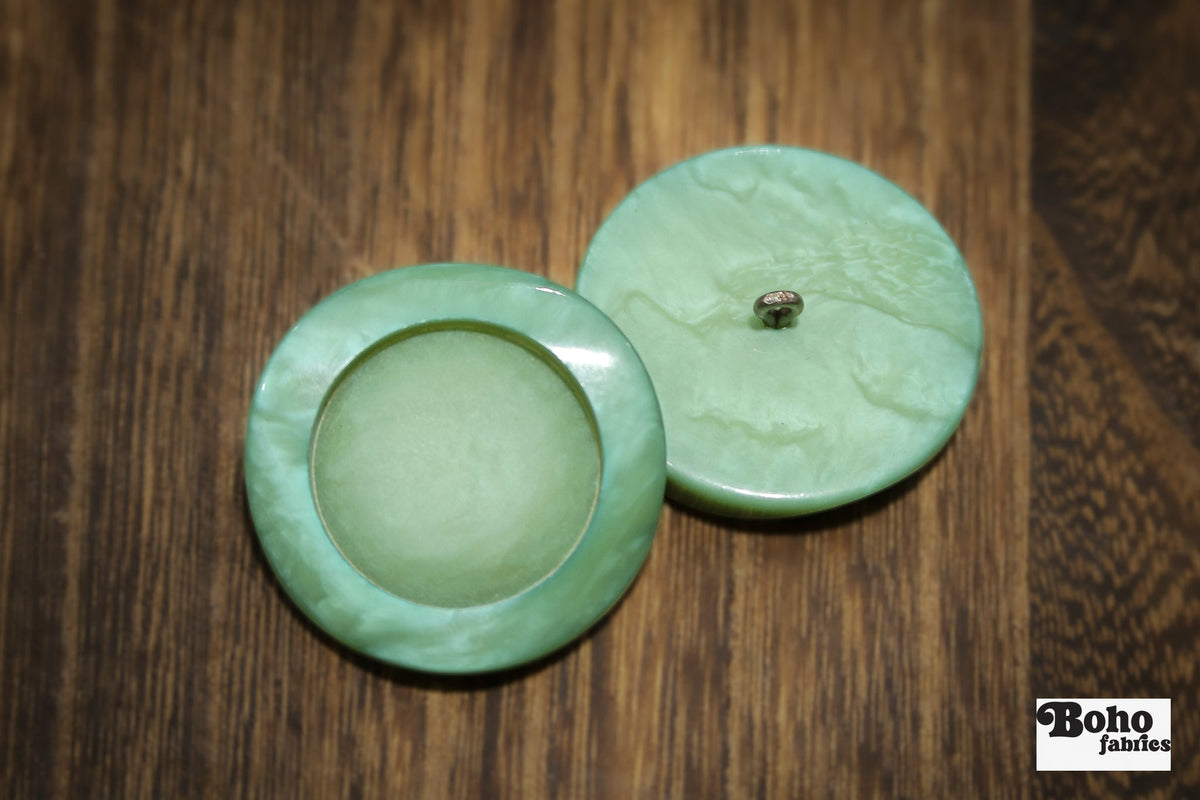 Vintage Light Green Concentric Circles Plastic Shank Buttons. 19mm, 30mm, 34mm - Boho Fabrics - Buttons & Snaps
