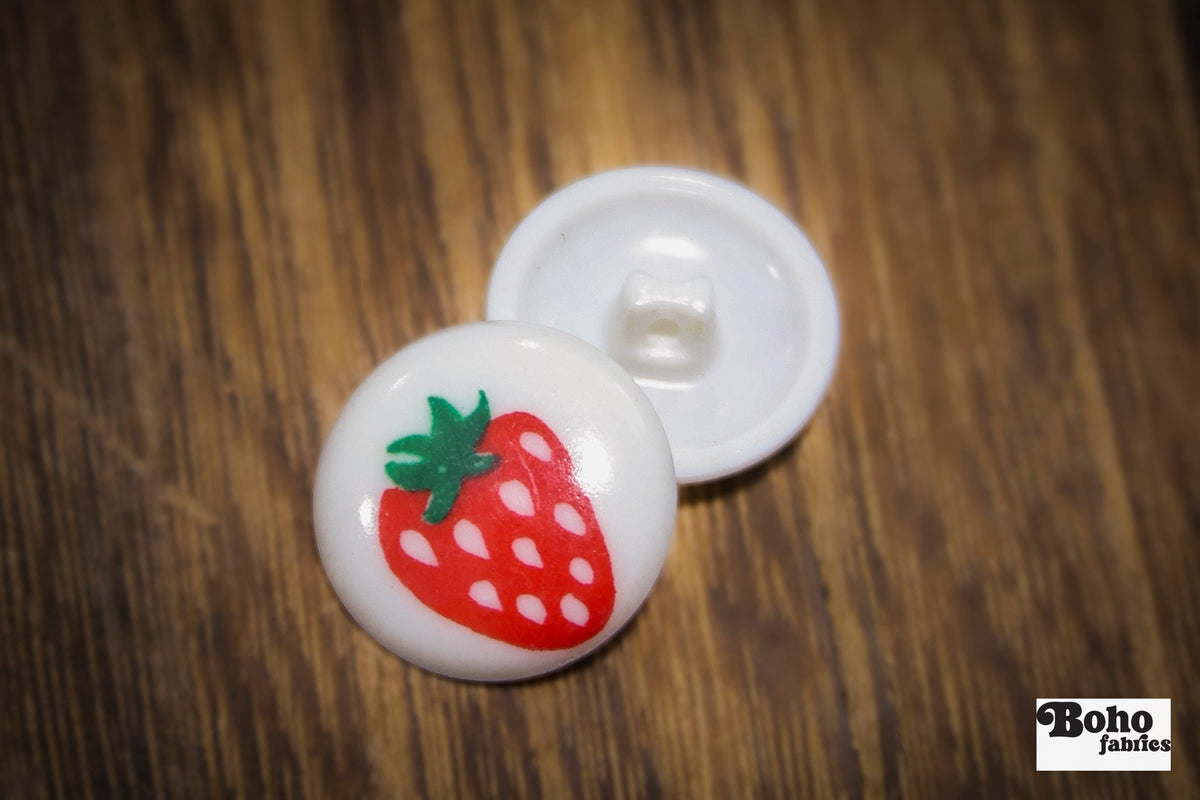 Vintage Strawberry Plastic Shank Buttons. 14mm, 16mm, 20mm - Boho Fabrics - Buttons & Snaps
