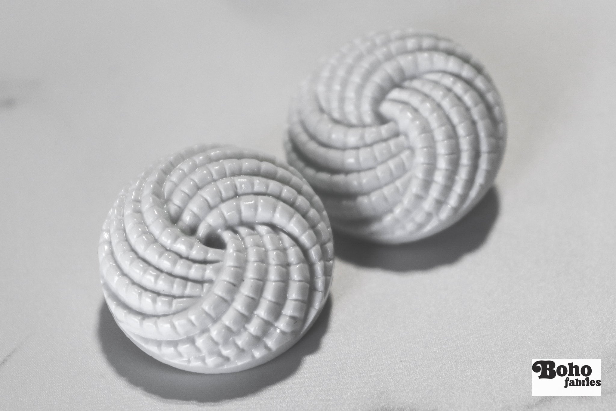 White Basketweave Spiral Plastic Shank Button. Available in 15mm, 18mm, 20mm, 25mm - Boho Fabrics - Buttons & Snaps