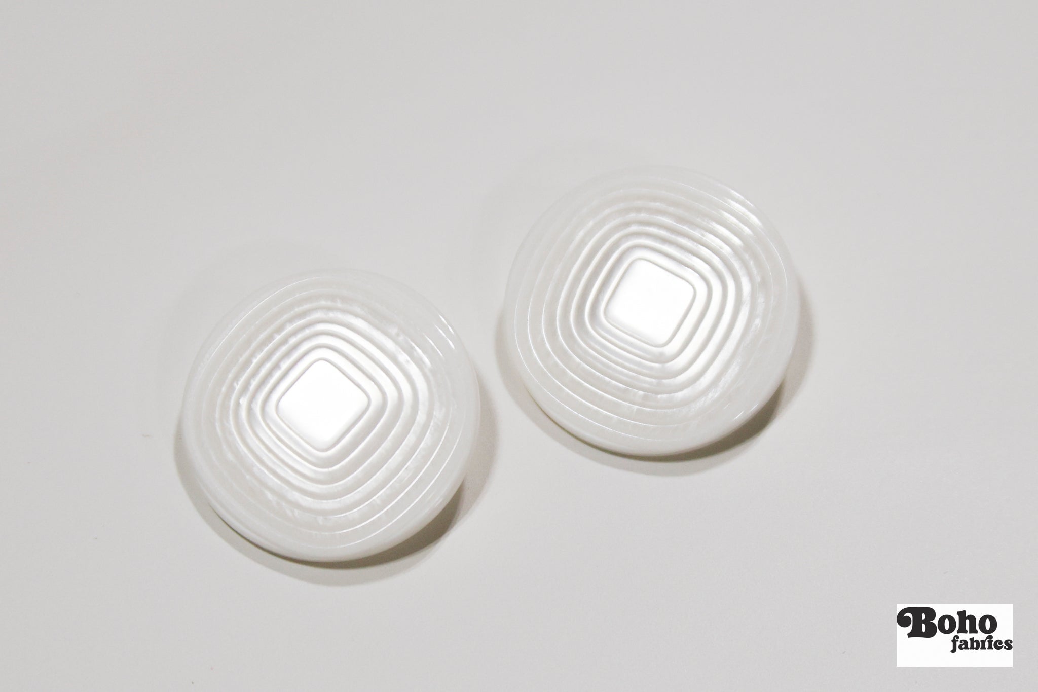 White Pearl Concentric Square Plastic Shank Buttons. 24L (15mm / 5/8"), 32L (20mm 13/16"), 36L (23mm / 7/8") - Boho Fabrics - Buttons & Snaps