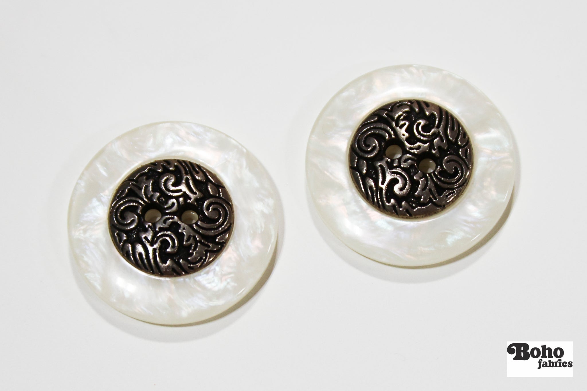 White Pearl & Gold Filigree 2-Hole Plastic Buttons. 40L (25mm / 1") - Boho Fabrics - Buttons & Snaps
