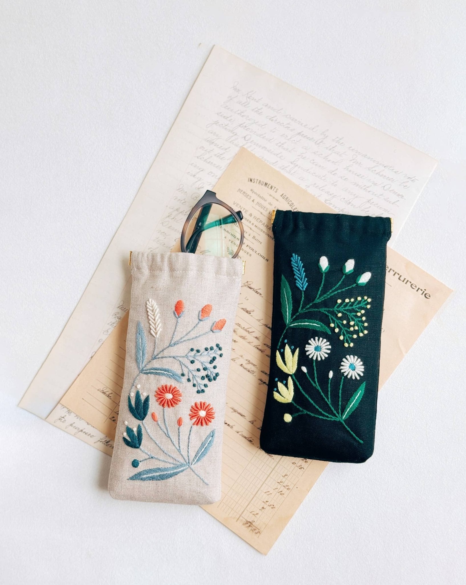 Wildflower Eyeglass Case Kit, Sewing Pattern with Hardware - Boho Fabrics - Sewing Patterns